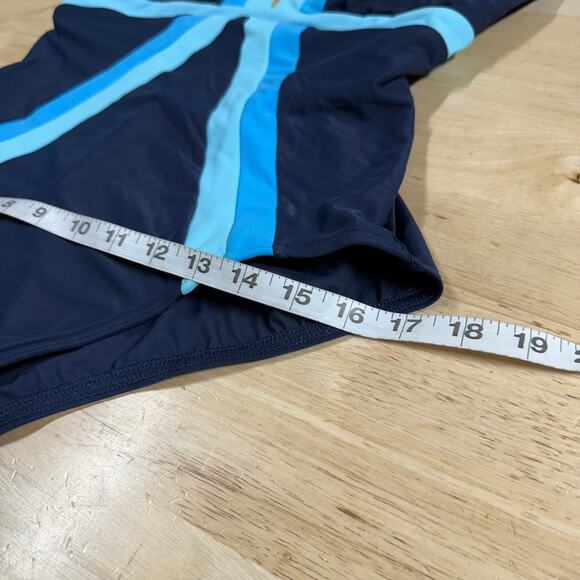 Miraclesuit NWT Spectra Trilogy One Piece Swimsuit Colorblock Size 16 Blue Black - Picture 9 of 11
